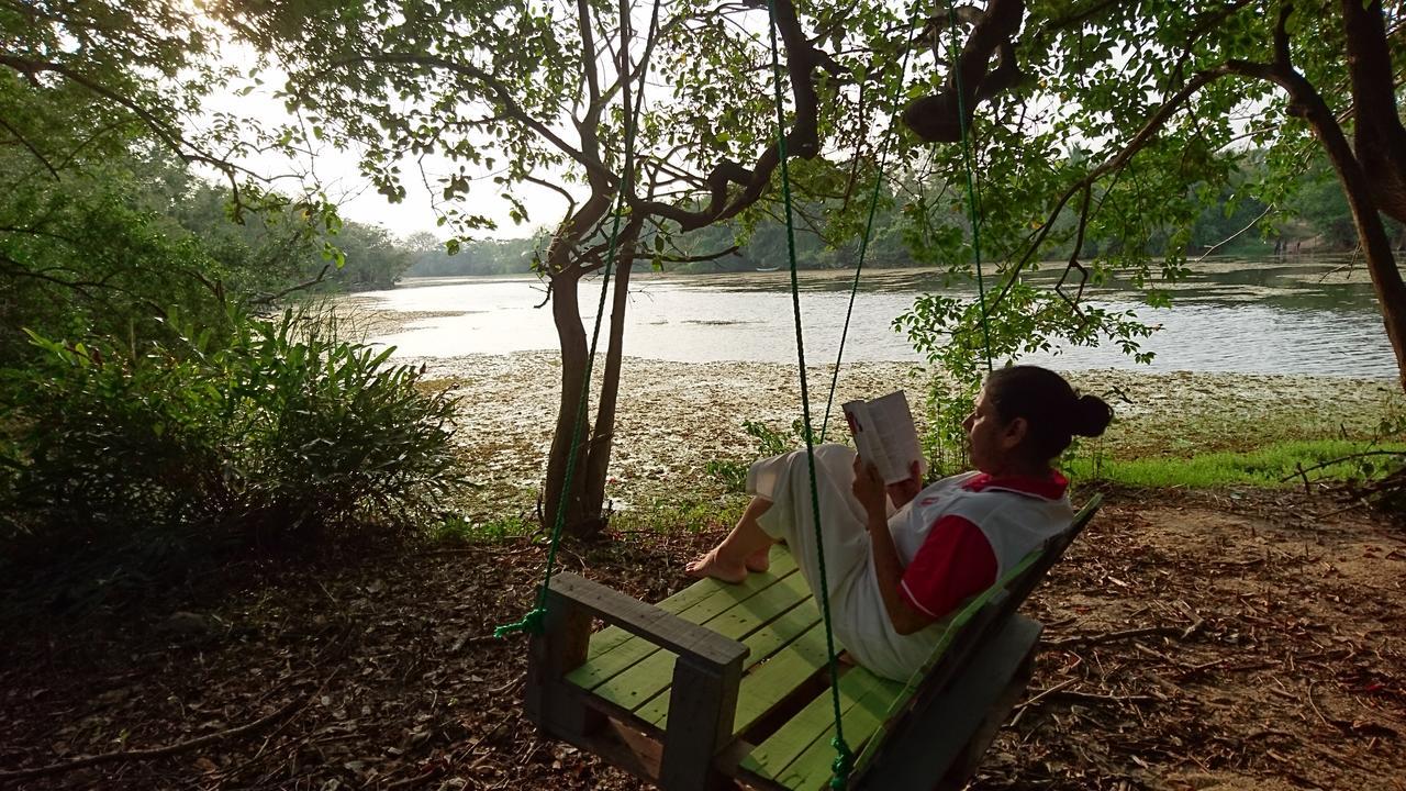 The Backwaters Lodge Wilpattu Luaran gambar